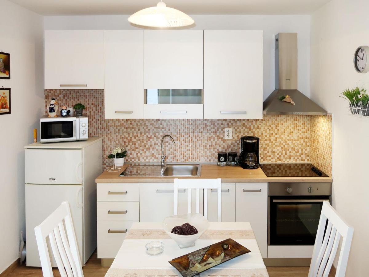 Apartment Borovina - Kor205 By Interhome بريغراديكا المظهر الخارجي الصورة